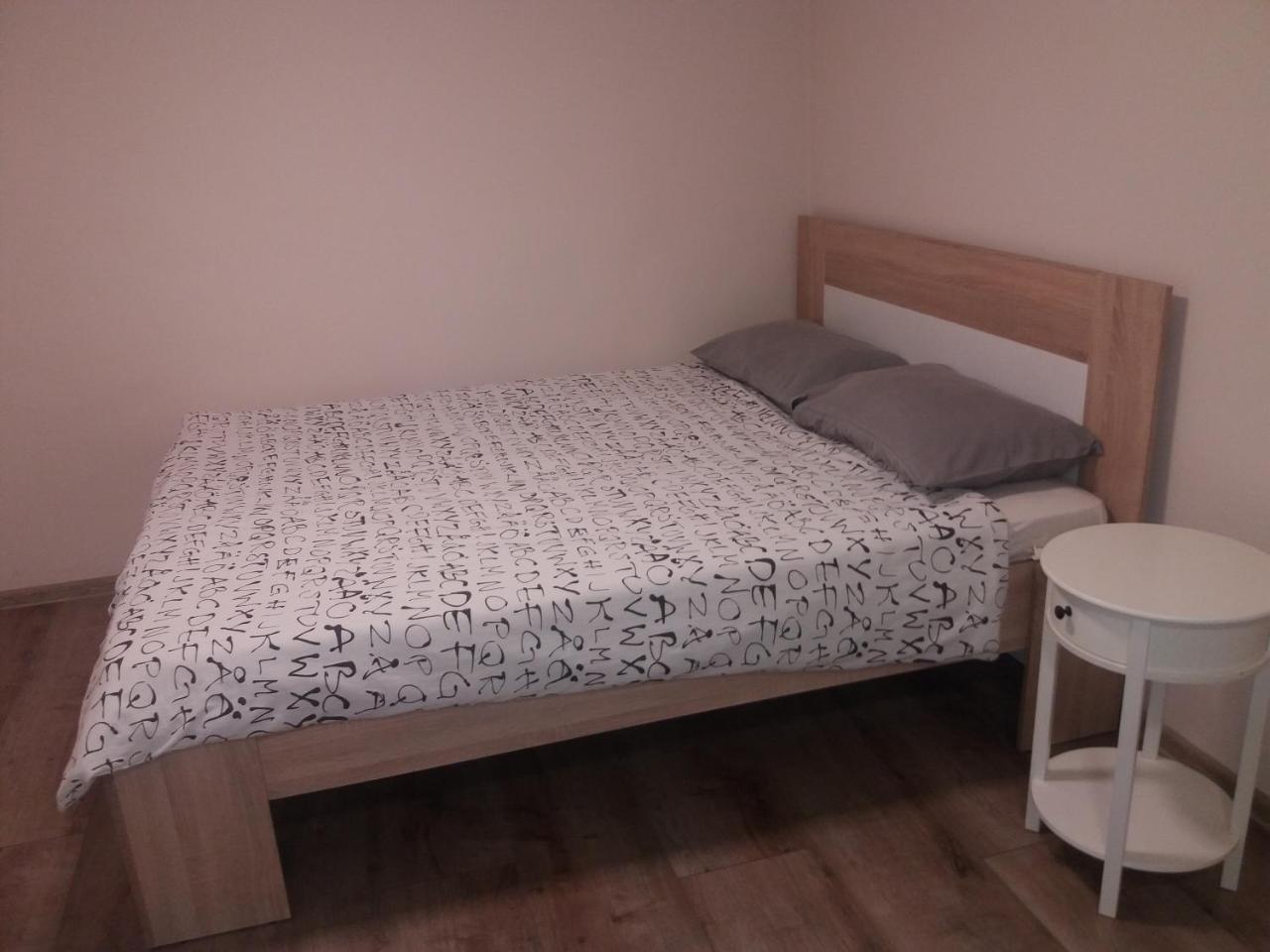 Marka Vovchka Apaartment Leopoli Esterno foto